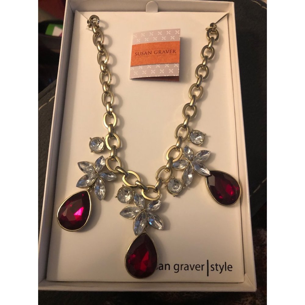 Susan graver statement necklace